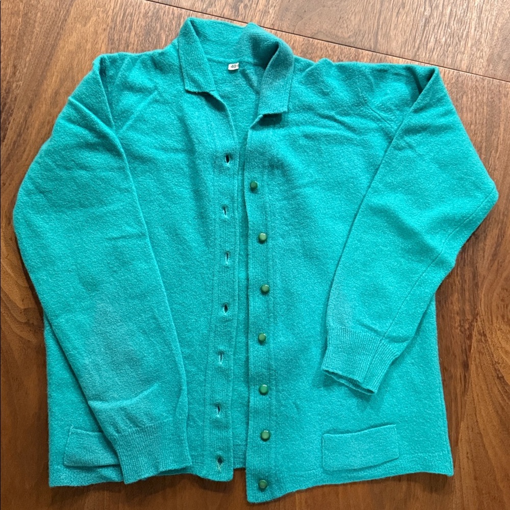 Vintage ‘80s Sea Green Collared Cardigan Sweater
